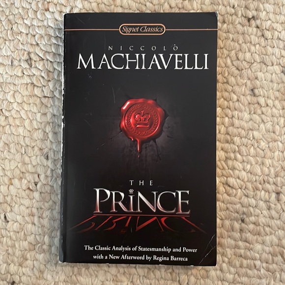 The Prince by Niccolo Machiavelli - Picture 2 of 5